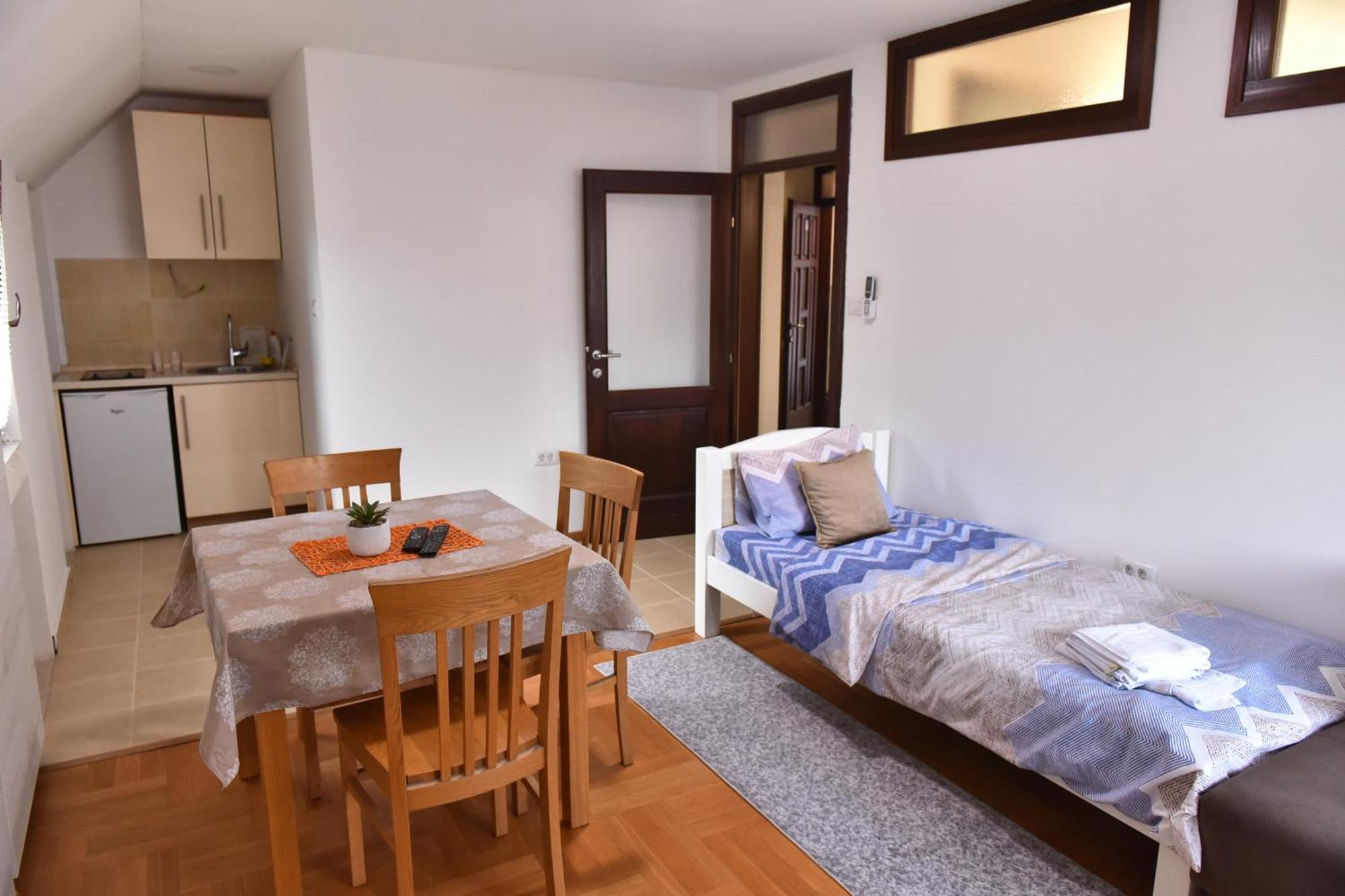 Apartments Ravno Плужине Стая снимка